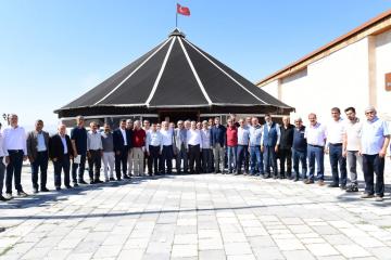 “Hizmetlerimizin ve Sahadaki Çalışmalarımızın En Yakın Tanığı Muhtarlarımızdır” 